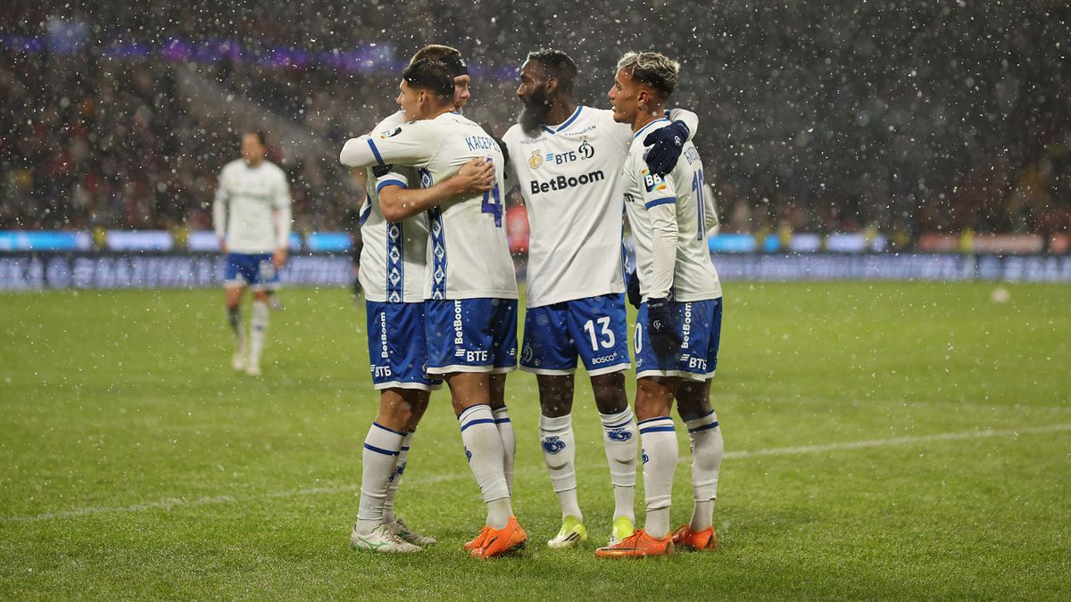 «Динамо» обыграло ЦСКА, одержав третью подряд разгромную победу после рестарта сезона