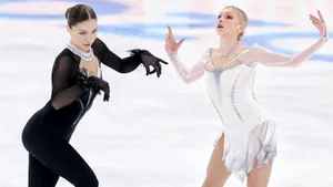 Самые стильные русские фигуристки года: «лебедь» Муравьева, женщина-кошка, 15-летняя сенсация