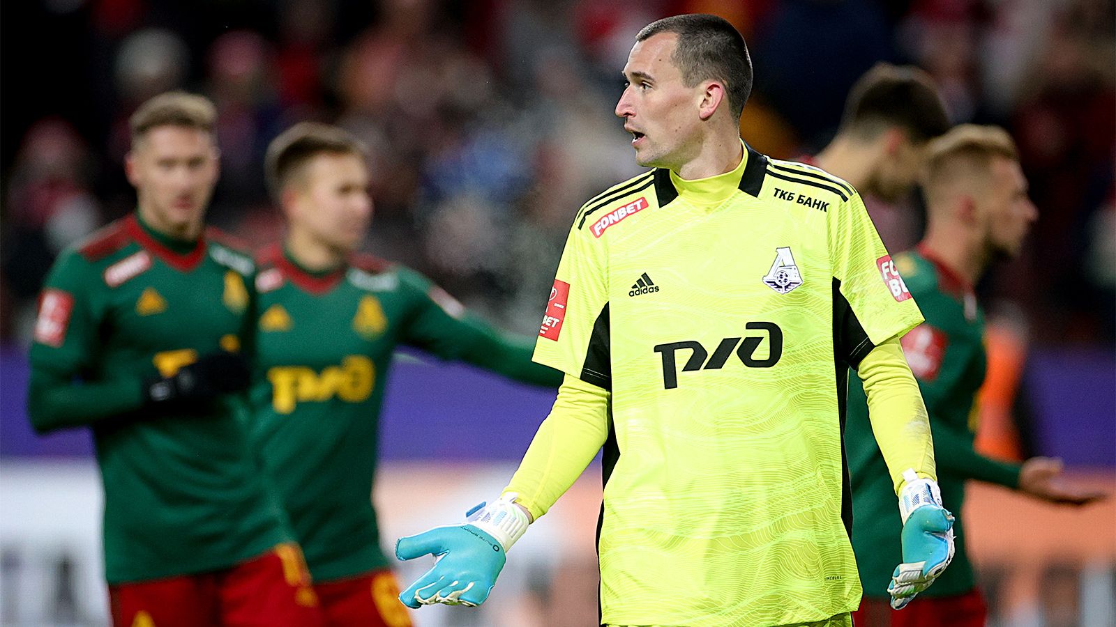 тпбло аэропорт рейс воадивосток юдносахалинск. расписание рейсов аэропорт. табло хабаровского. табло аэропорта хабаровска вылет. информационное табло для бассейна.