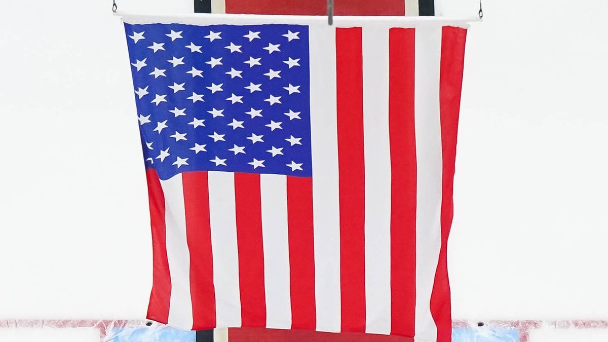 Сборная США обыграла Словакию и вслед за Швецией вышла в плей-офф МЧМ-2026