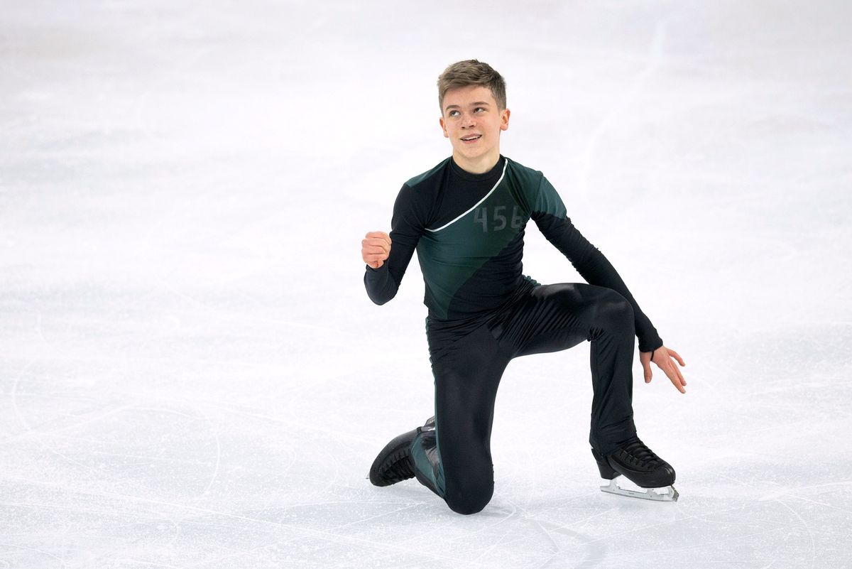 Губки бантиком Щербаковой, синие очки Косторной, Трусова в будоражащем топе. Воссоединение великого трио ТЩК: Фото