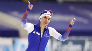 Российская конькобежка Голикова стала чемпионкой мира на дистанции 500 м