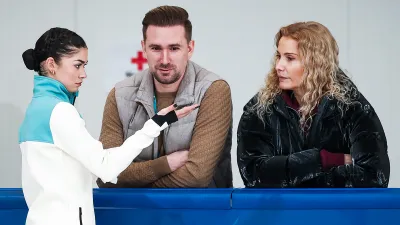 Аделия Петросян, Этери Тутберидзе, Даниил Глейхенгауз