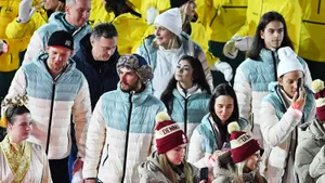 Русским спортсменам вернули право по-настоящему попрощаться с Олимпиадой. Как закрылись ОИ-2026