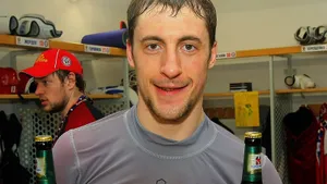 Сбежал из Америки в Россию, выдержав там только несколько месяцев! Как талант Зиновьев пытался покорить НХЛ