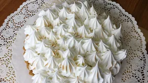 Рецепт этого забытого торта СССР был у каждой бабушки на Урале: как приготовить ту самую «Уралочку»