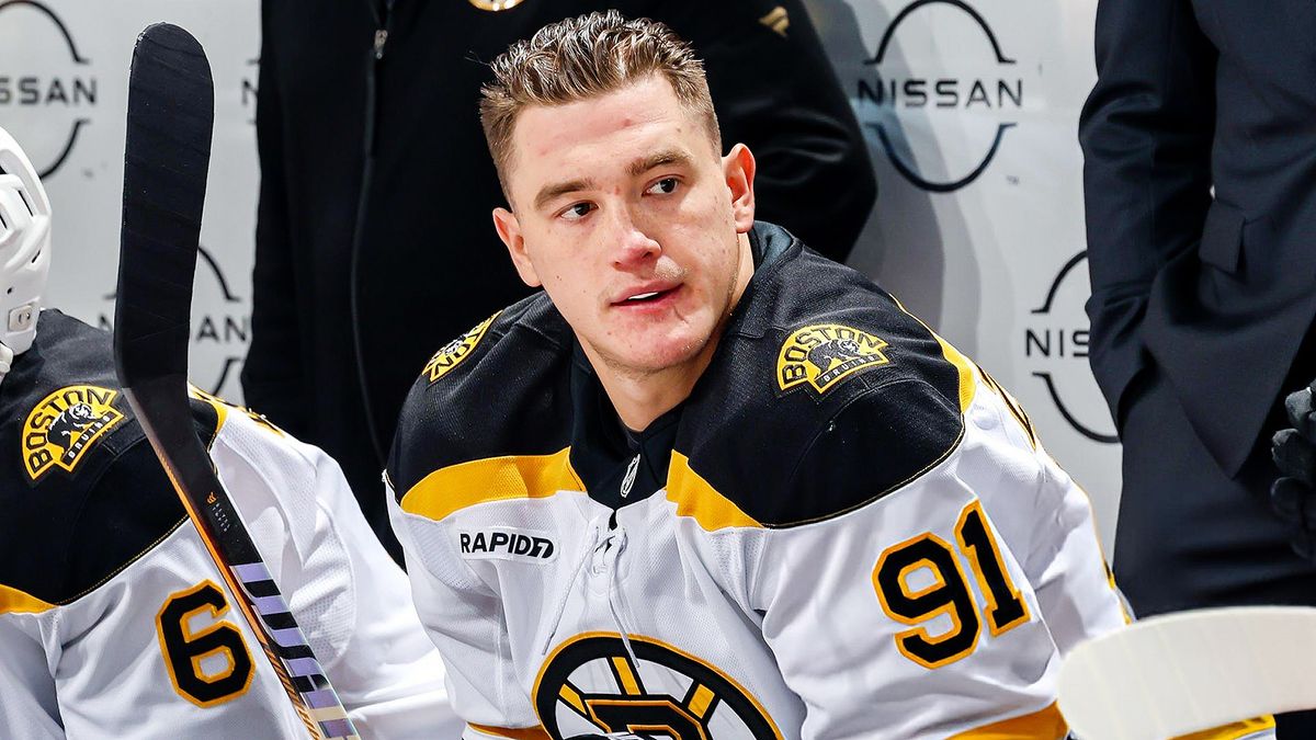 Жена русского хоккеиста из НХЛ выставила напоказ откровенное фото без лифчика. Он прокомментировал