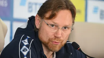 Валерий Карпин