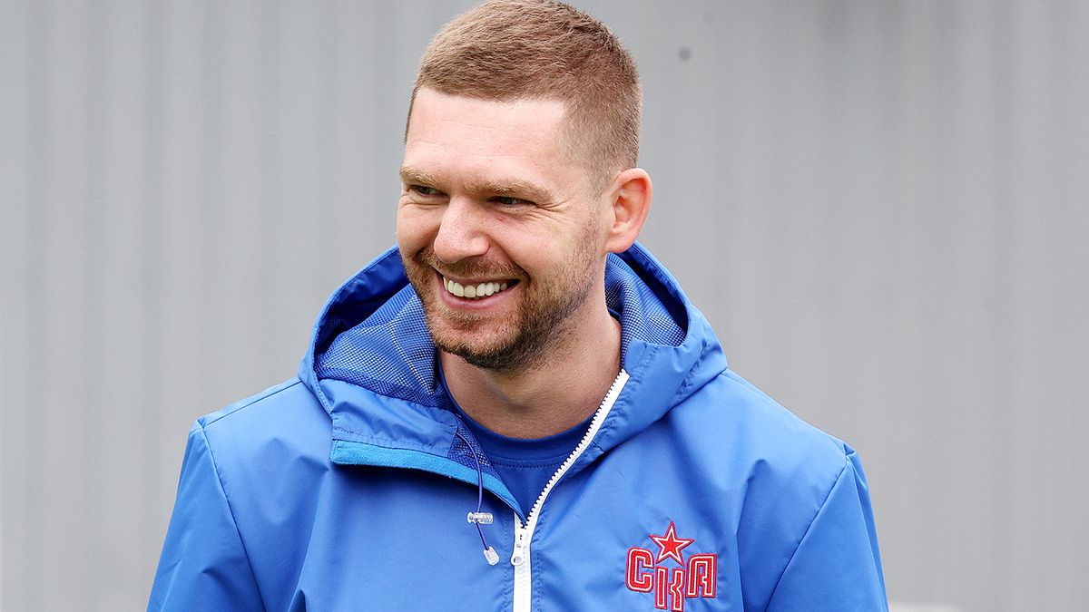 «Даже намеков на переговоры не было». Агент Кузнецова опроверг информацию о переходе в «Металлург»