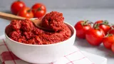 Храню томатную пасту в холодильнике долго и без плесени: способ от шеф-повара, рассказала всем подругам