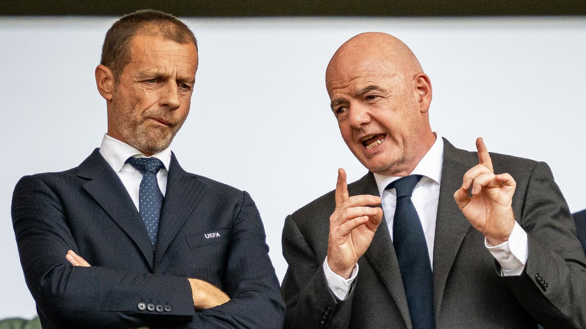 Тумилович: Россия и Белоруссия будут разбанены. ФИФА и УЕФА самые коррумпированные организации в мире