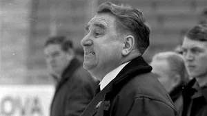 Его боготворил СССР, а он прошел тяжелый путь: пахал слесарем, жил в бедности, рисковал собой! Легенда ЦСКА Тарасов