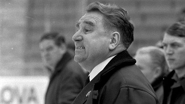 Его боготворил весь СССР, а он пахал слесарем, жил в бедности, рисковал ...