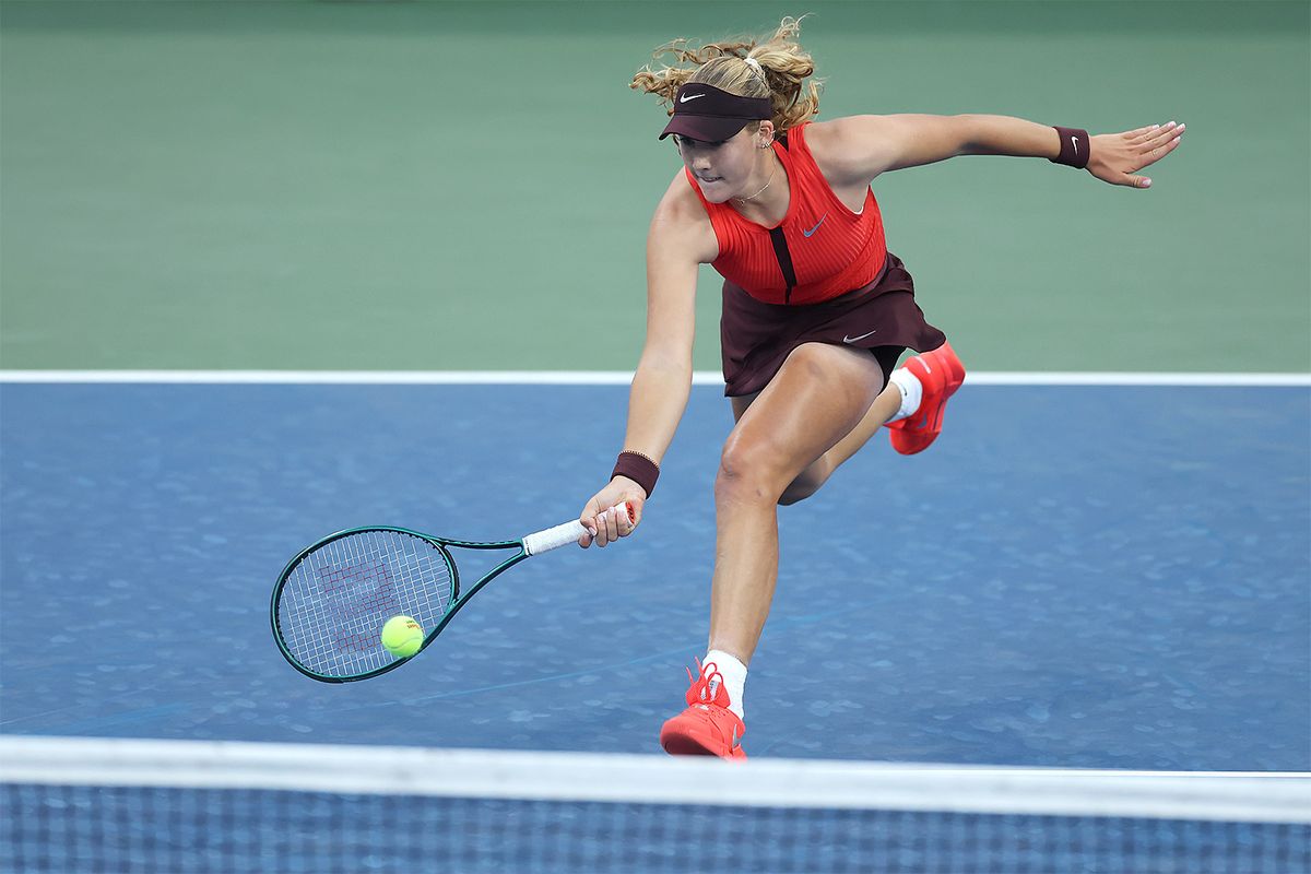 Мирра Андреева вышла в третий круг турнира в Пекине