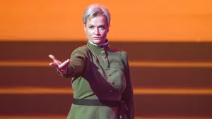 Слезы олимпийской чемпионки, работа с архивами и необычная тема. Легендарная Хоркина представила новое шоу