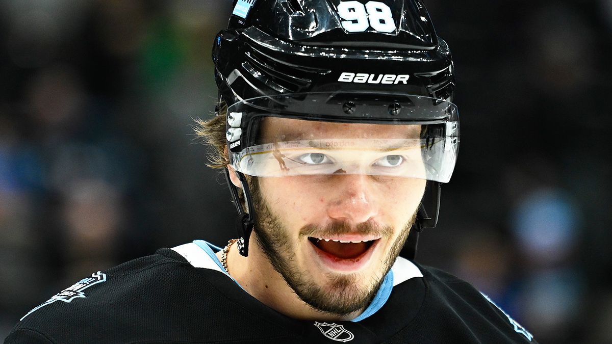 Ассист Сергачева не помог «Юте» обыграть «Эдмонтон». Макдэвид оформил дубль