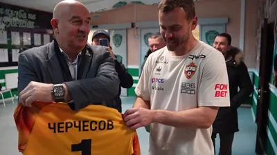 Станислав Черчесов, Игорь Акинфеев