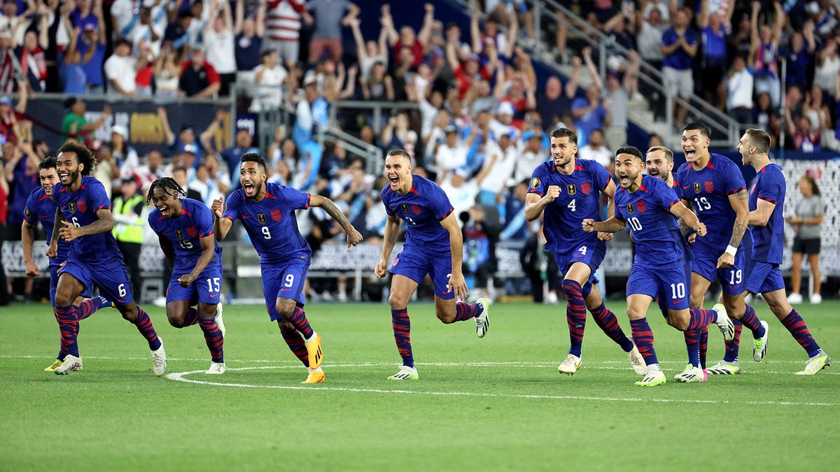 «Было бы интересно с ними сыграть». Карпин — о возможном матче Россия — США