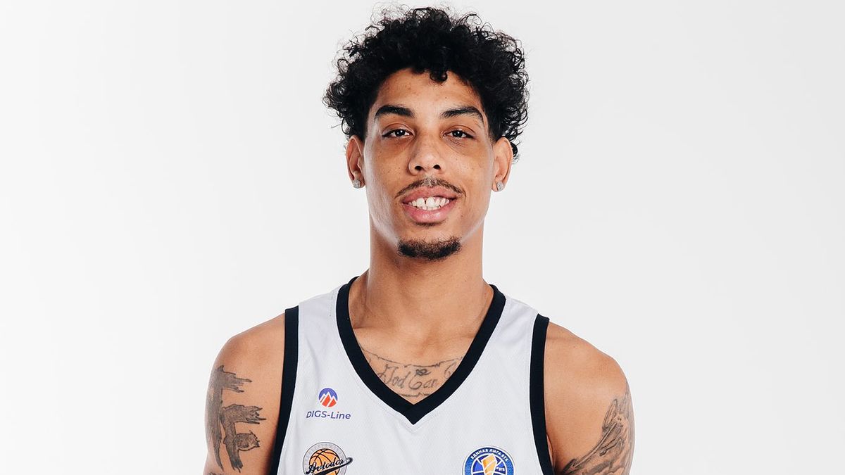 «Саратов часто становился целью атак дронов». Американский баскетболист — о причинах отказа возвращаться в Россию