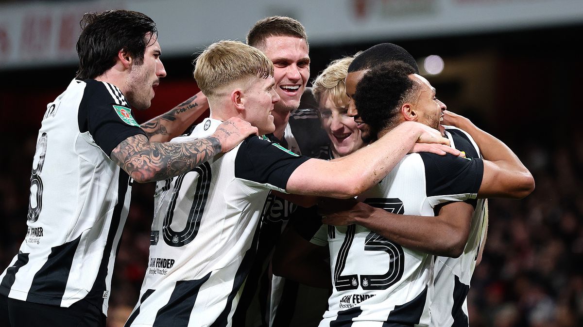 «Ньюкасл» обыграл «Тоттенхэм» в матче Кубка английской лиги