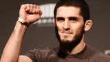 Махачев поздравил бразильца после его впечатляющей победы на UFC 306