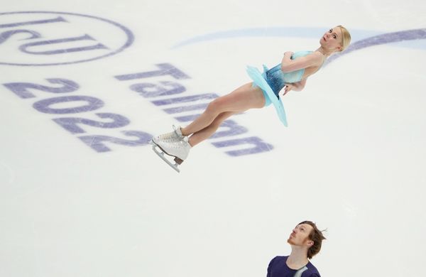 камила валиева чемпионат европы 2022. фигурное катание чемпионат европы. фигурное катание - пайпер гиллес и поль пуарье. фигурное катаниегабриэла пападакис. открытие чемпионата европы по фигурному катанию 2023 трансгендер.