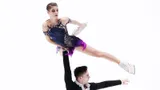 Беременная звезда русской фигурки — в числе самых стильных в России. Кто конкурирует с Косторной