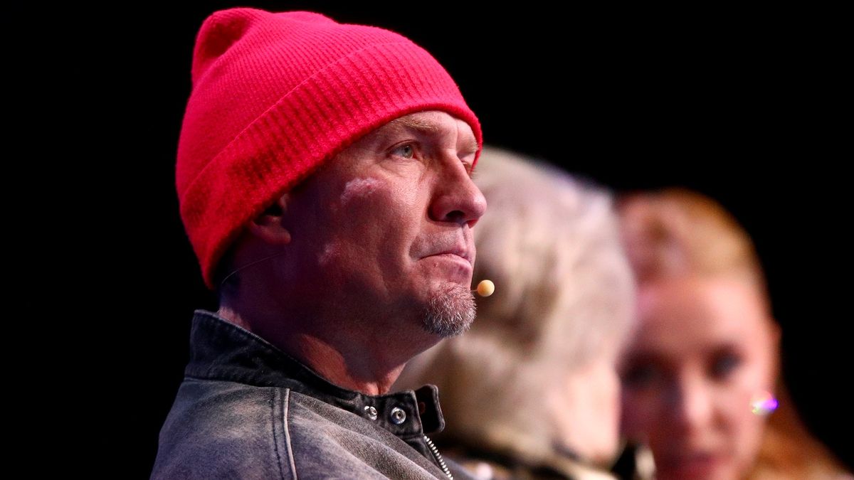 Оставшийся без рук и ног Роман Костомаров: Зачем жить Я спрашивал себя много-много раз