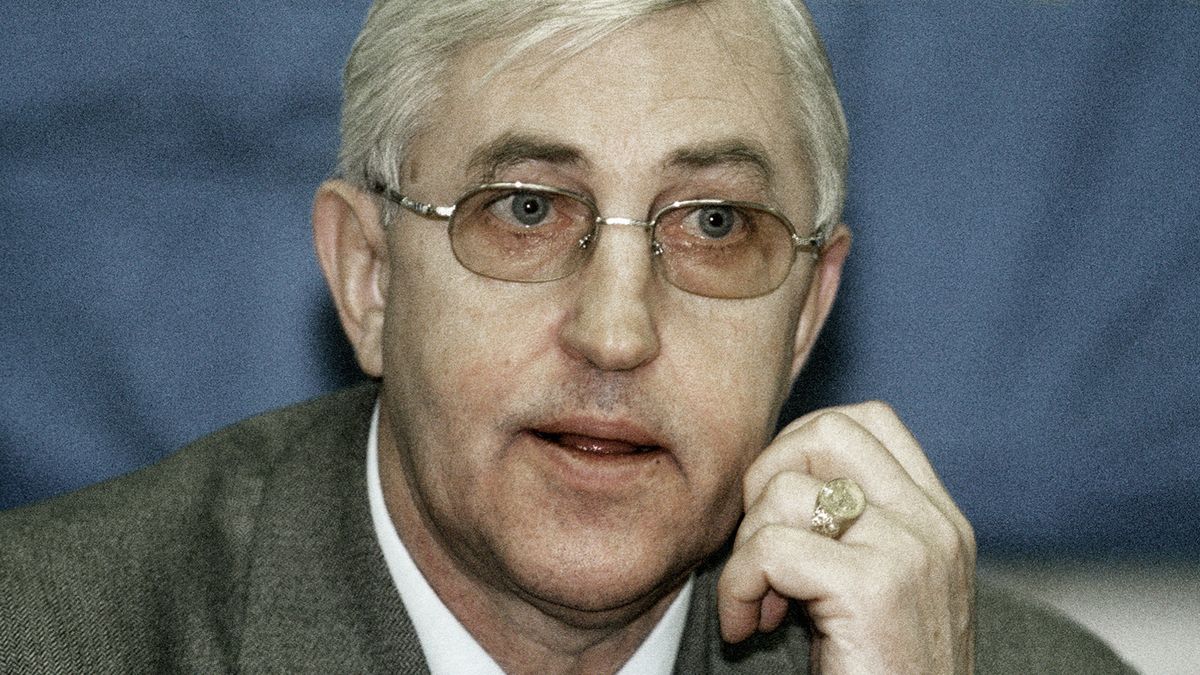 Им доверили защищать честь России, а они устроили бардак и довели до отчаяния легенду СССР! История с Кубка мира-96