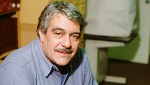 Великий Довлатов объяснил, почему женщин привлекают богатые мужчины: дело вовсе не в деньгах