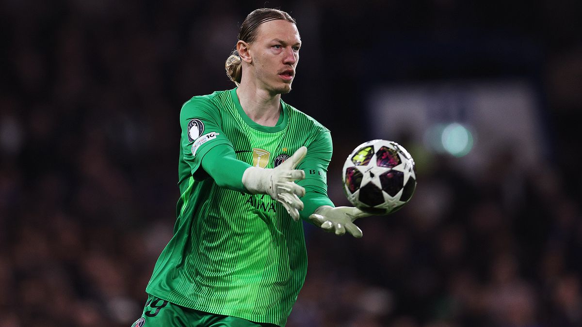 Из еврокубков вылетел еще один россиянин — на стадии четвертьфиналов сыграет только один футболист из РФ