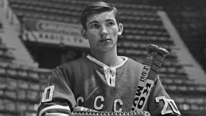 Роковая ошибка лишила великого Третьяка золота Олимпиады! Задолго до Тихонова ее мог совершить легендарный Бобров