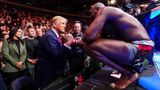 Величайший боец в истории уничтожил легенду UFC на глазах у Трампа. Джонс все еще гениален 