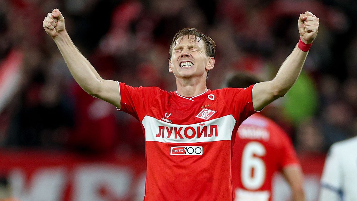 Умяров назвал секрет победы «Спартака» над ЦСКА: «Единение команды и болельщиков»