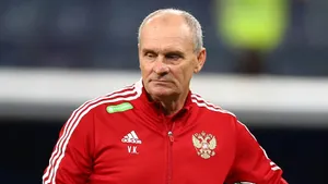 Тренер сборной России годами скрывал других жен. Семья раскрыла правду о Кафанове: «Ему плохо, он умирает»