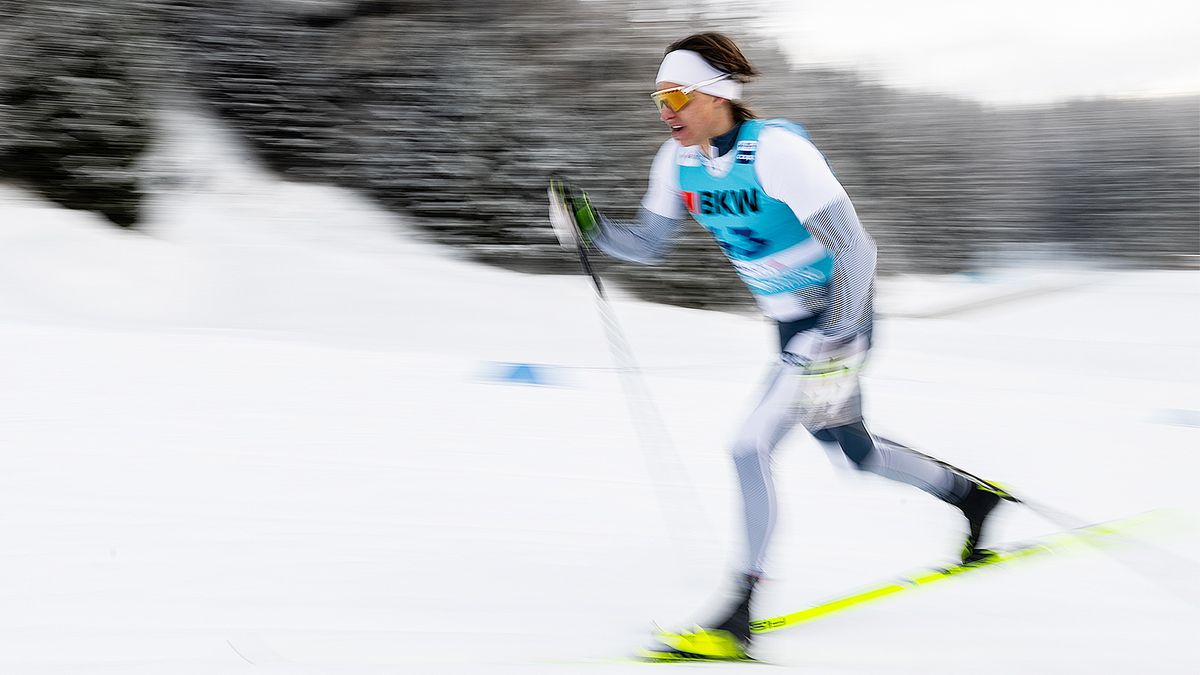 Русские лыжники впервые прошли квалификацию спринта на Кубке мира. Коростелев заставил оглядываться Клебо