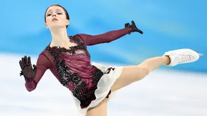 Олимпийская чемпионка Щербакова сделала сложнейший четверной своей коронкой. Но Русская Ракета ее все равно обошла