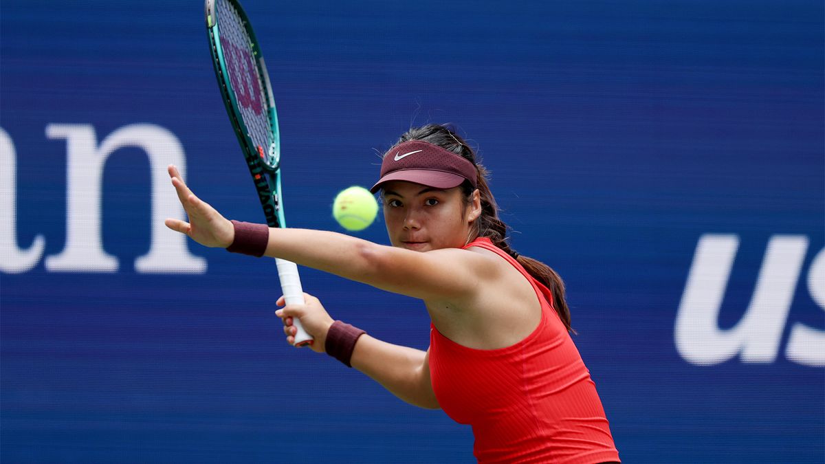 Радукану стало плохо по ходу матча на турнире в Ухане