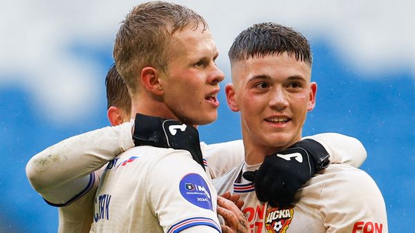 Звезду сборной России ждут в экзотическом чемпионате, в «Динамо» недовольны мощным переходом. Трансферы и слухи дня