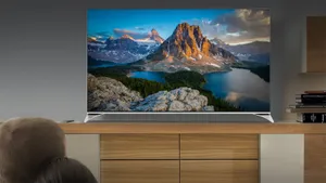 Выбираем 50-дюймовый телевизор QLED до 30000: три модели от Sber, Hyundai и Xiaomi на платформе Android