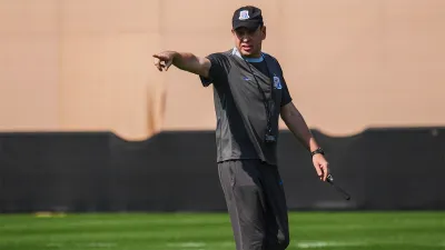 Леонид Слуцкий