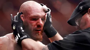 В UFC решили «скормить» русского бойца кровожадному нокаутеру из США. Прогноз на Вячеслав Борщев — Терренс Маккинни