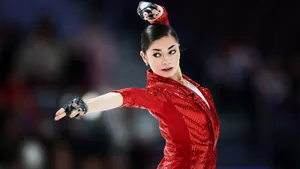 Российская участница Олимпиады-2026: борется с четверным, поздравила американку, смеется над бородатым Кондратюком