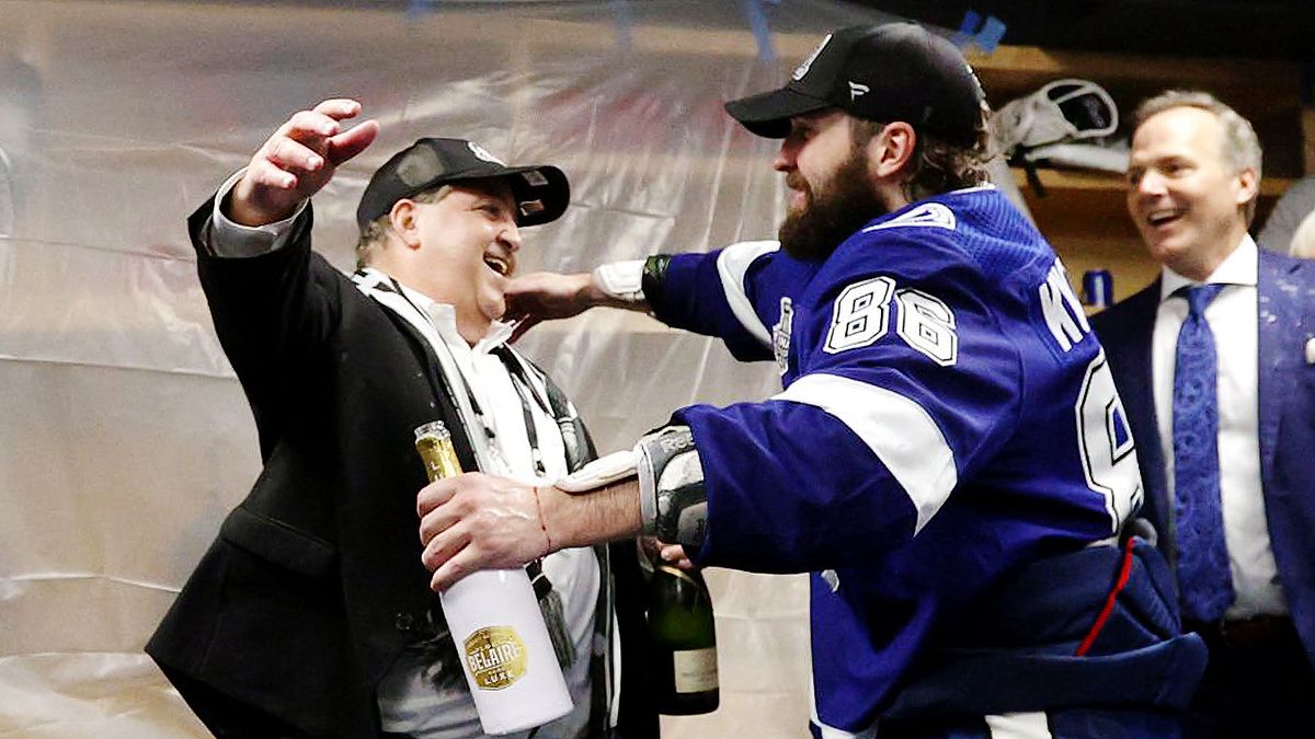 Этот клуб из США прославили русские гении, теперь его продадут за рекордные деньги! Тампу оценивают в $2 млрд