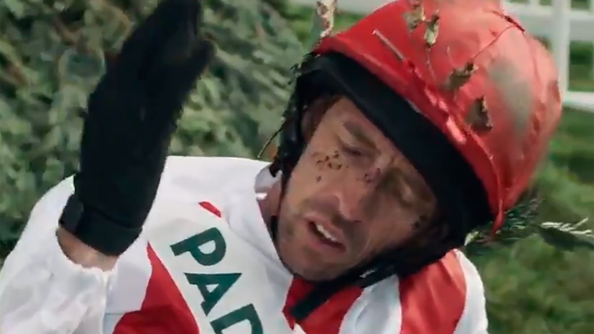 «Настоящее разочарование». Питер Крауч — о проблемах защиты «Ливерпуля»