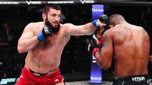 Тяжи из России оккупировали UFC! Куниев побил «Бразильского Хабиба» и присоединился к Волкову и Павловичу в топ-10