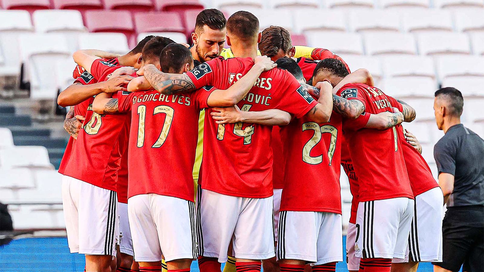 Бенфика спортинг 12 ноября. Бенфика Спортинг 03.12 21. Спортинг - Бенфика ю19 видео. Бенфика Спортинг составы на сегодня. Спортинг Бенфика прогноз.