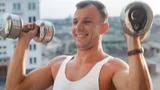 Как люди в СССР оставались сильными и здоровыми без фитнес-клубов? Разбираем советский феномен