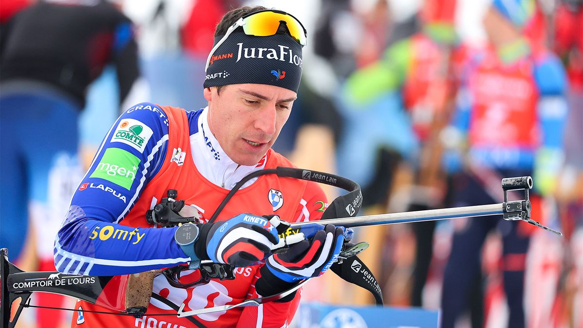 Фийон-Майе выиграл золото в спринте на Олимпиаде-2026