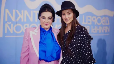 Ирина Винер, Анастасия Татарева